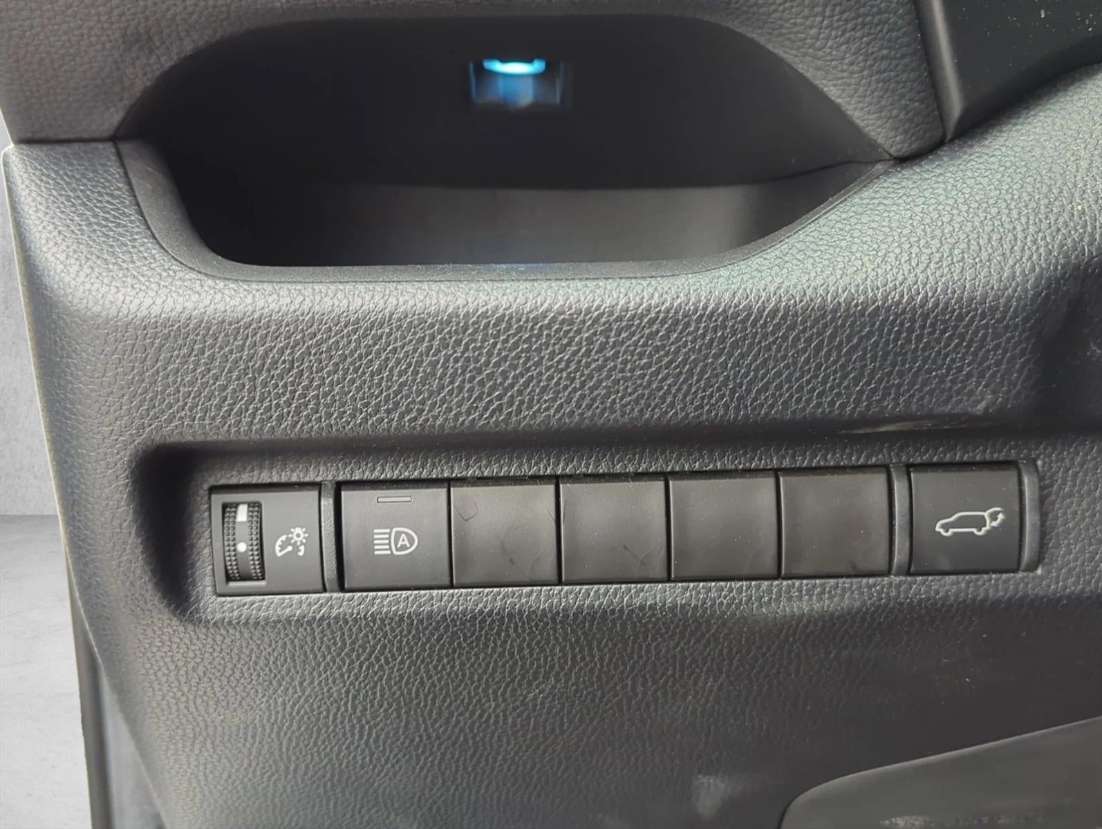 2023 Toyota RAV4 Hybrid XSE AWD (Natl)