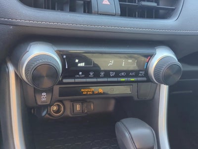 2021 Toyota RAV4 LE FWD (GS)