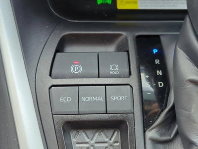2024 Toyota RAV4 LE FWD (GS)