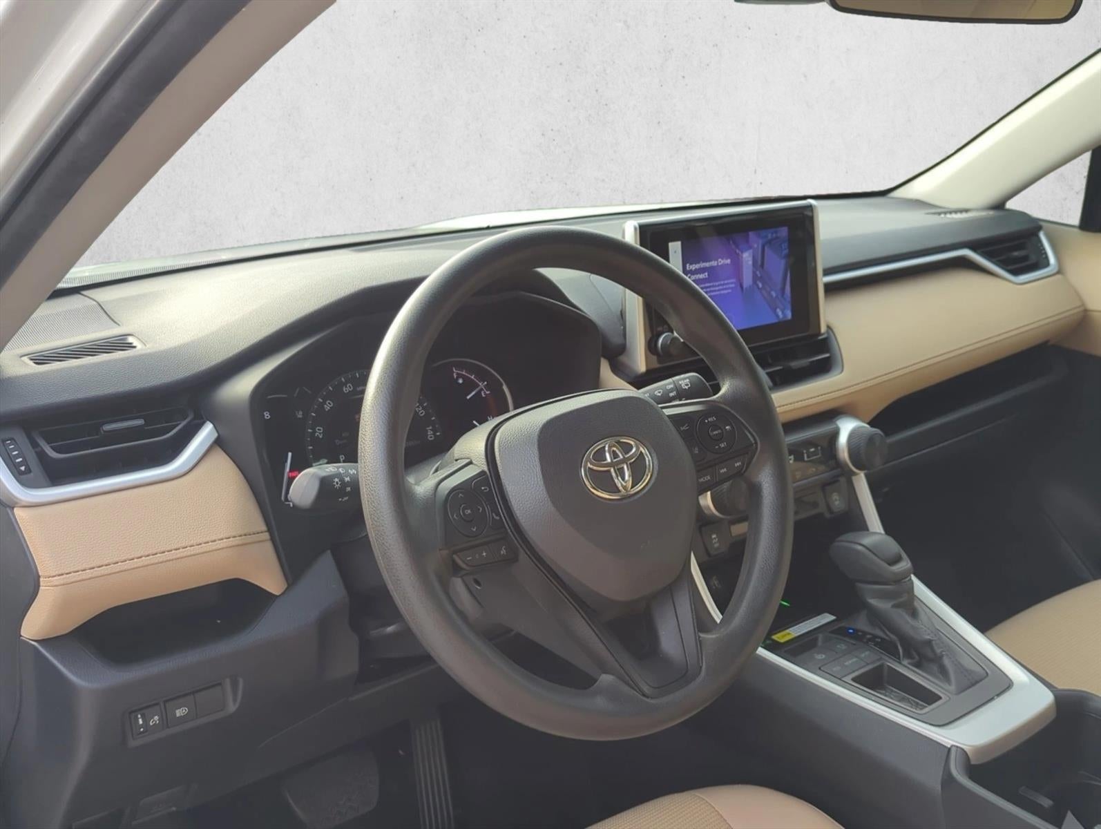 2024 Toyota RAV4 LE FWD (GS)