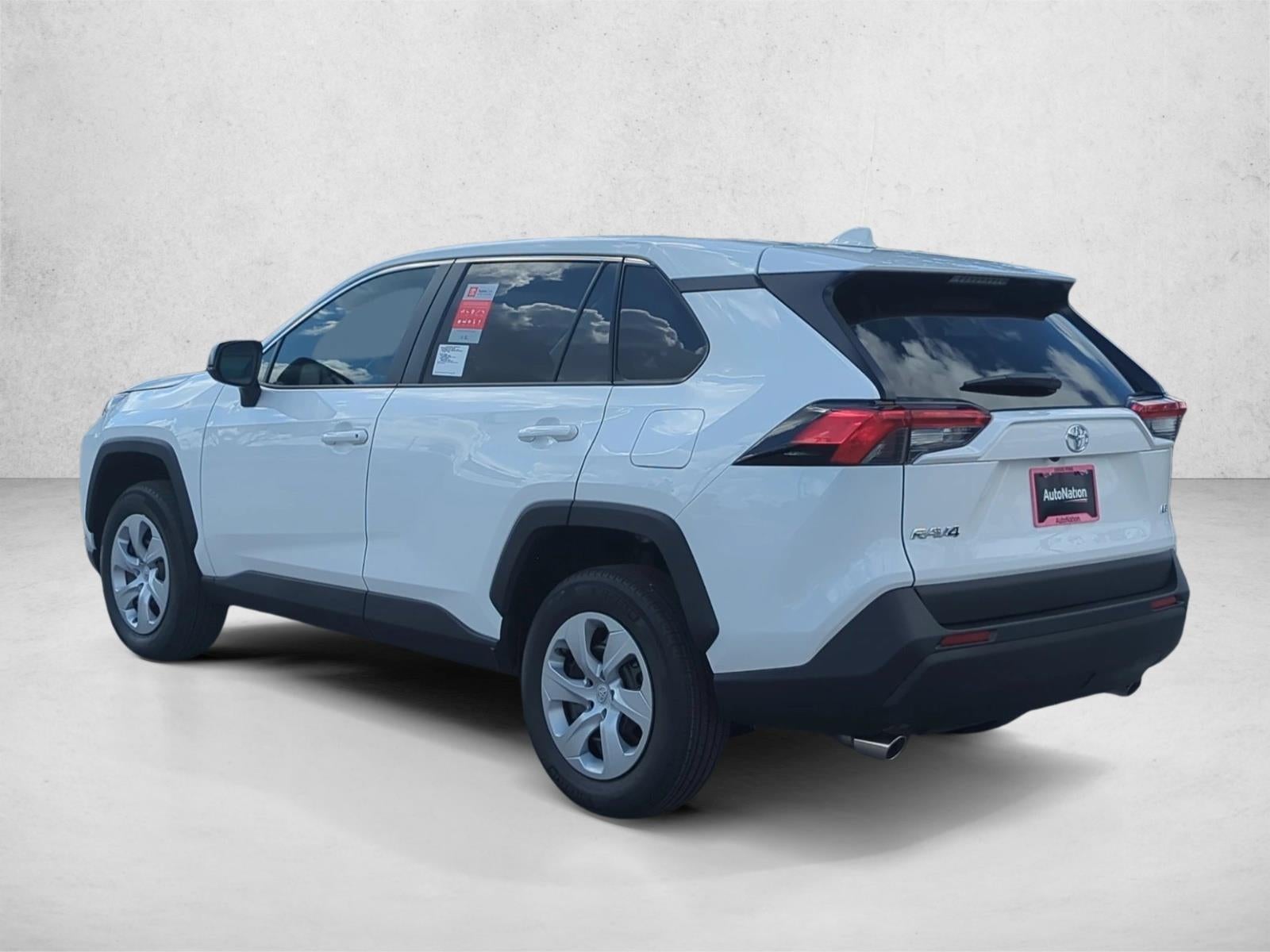 2025 Toyota RAV4 LE FWD (GS)