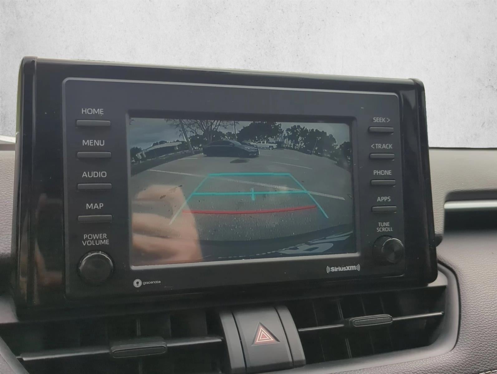 2020 Toyota RAV4 LE FWD (GS)