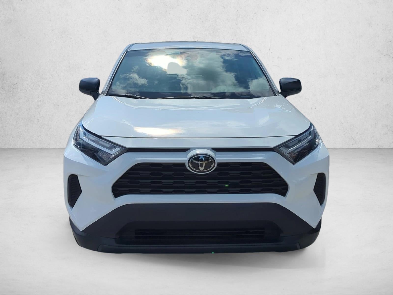 2024 Toyota RAV4 LE FWD (GS)