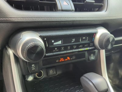 2024 Toyota RAV4 LE FWD (GS)