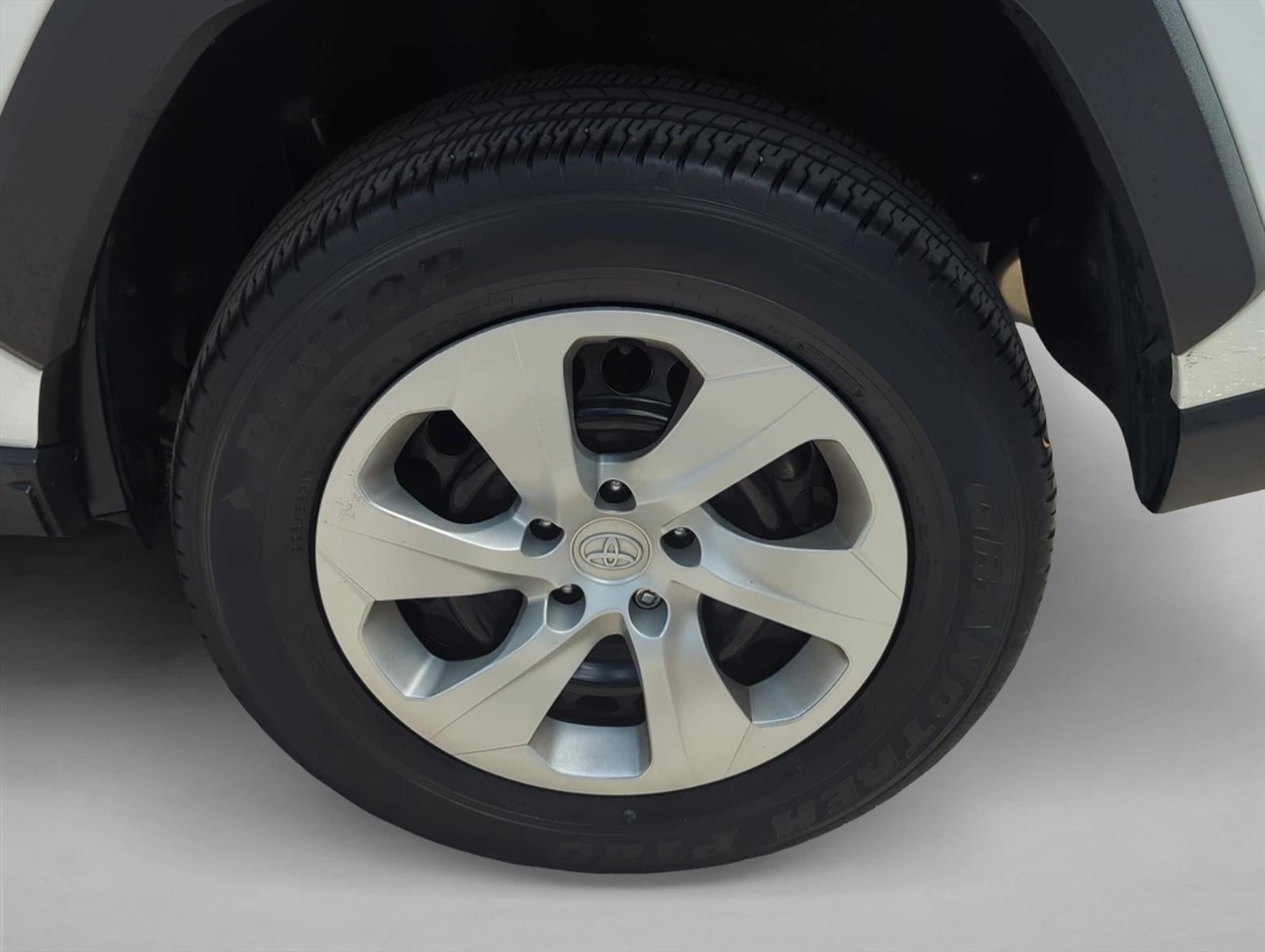 2024 Toyota RAV4 LE FWD (GS)