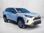 2022 Toyota RAV4 LE FWD (GS)