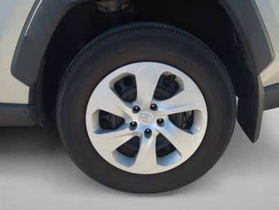 2024 Toyota RAV4 LE FWD (GS)