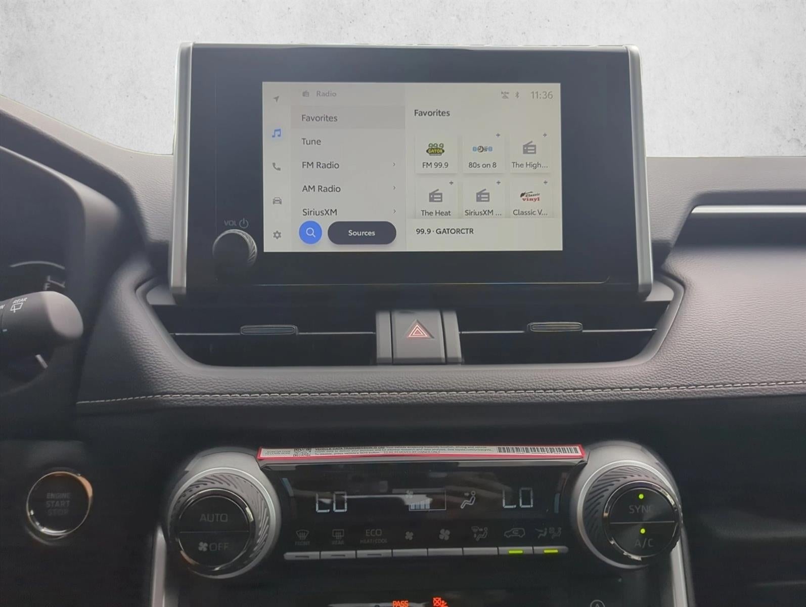 2025 Toyota RAV4 XLE FWD (GS)