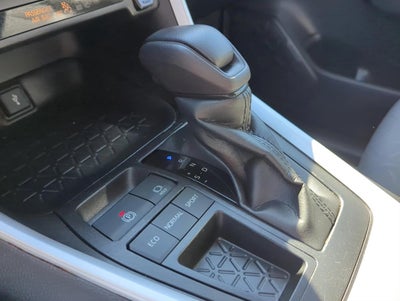 2022 Toyota RAV4 XLE FWD (GS)