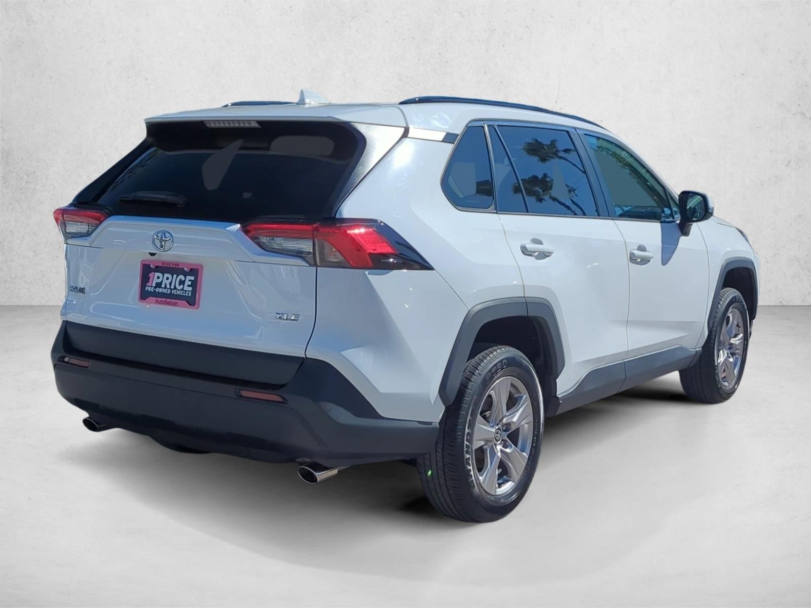 2022 Toyota RAV4 XLE FWD (GS)