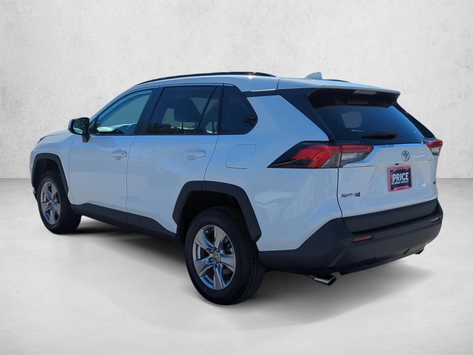 2022 Toyota RAV4 XLE FWD (GS)