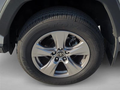 2024 Toyota RAV4 XLE FWD (Natl)