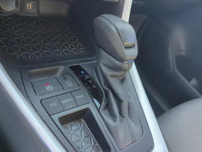 2024 Toyota RAV4 XLE FWD (Natl)