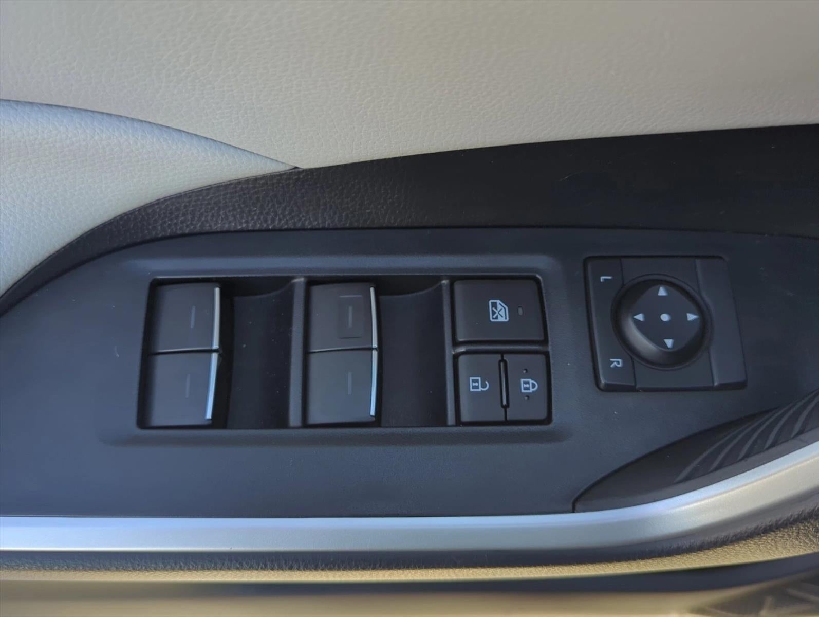 2024 Toyota RAV4 XLE FWD (GS)