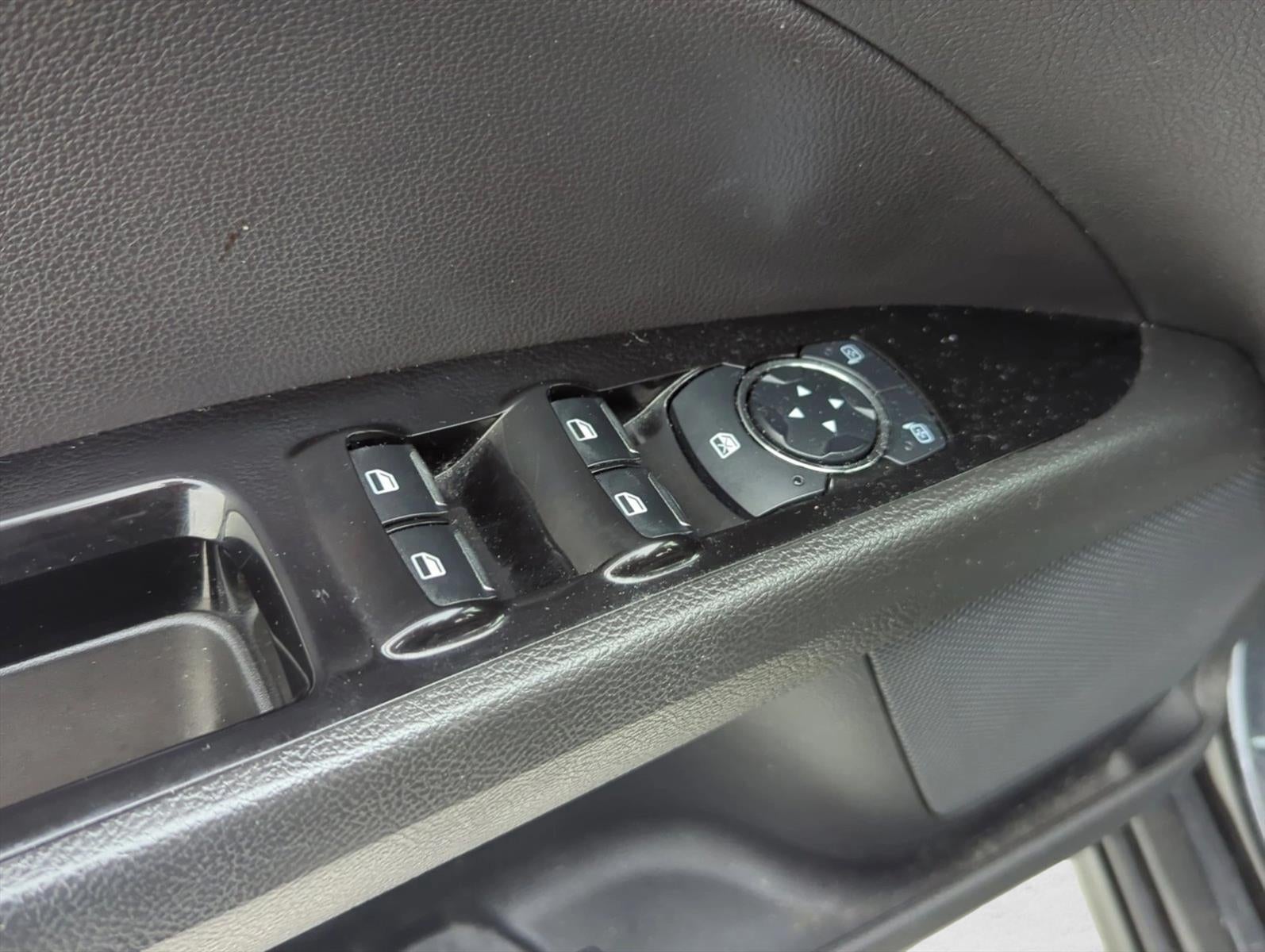 2013 Ford Fusion 4dr Sdn SE FWD