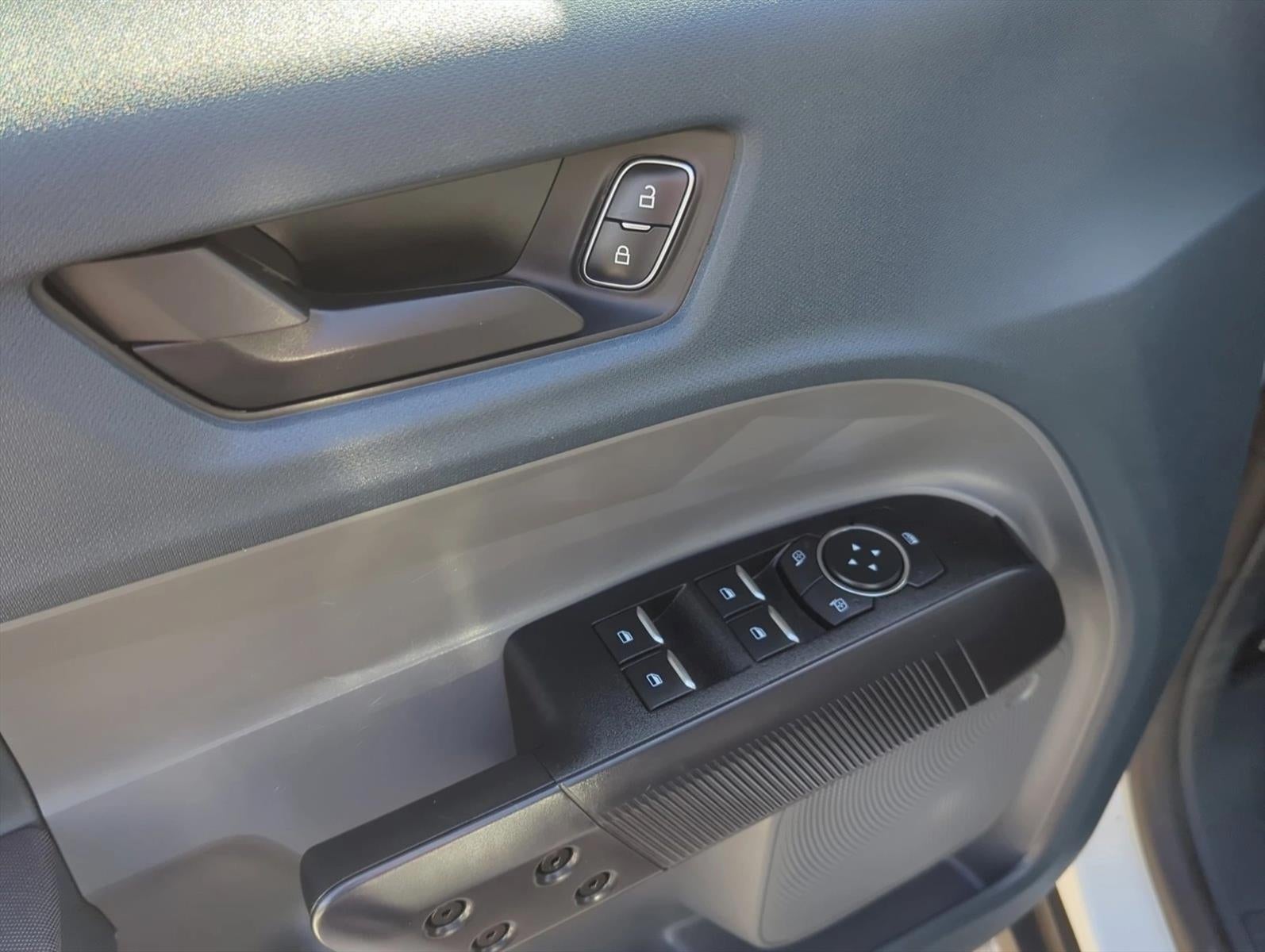 2023 Ford Maverick XL FWD SuperCrew