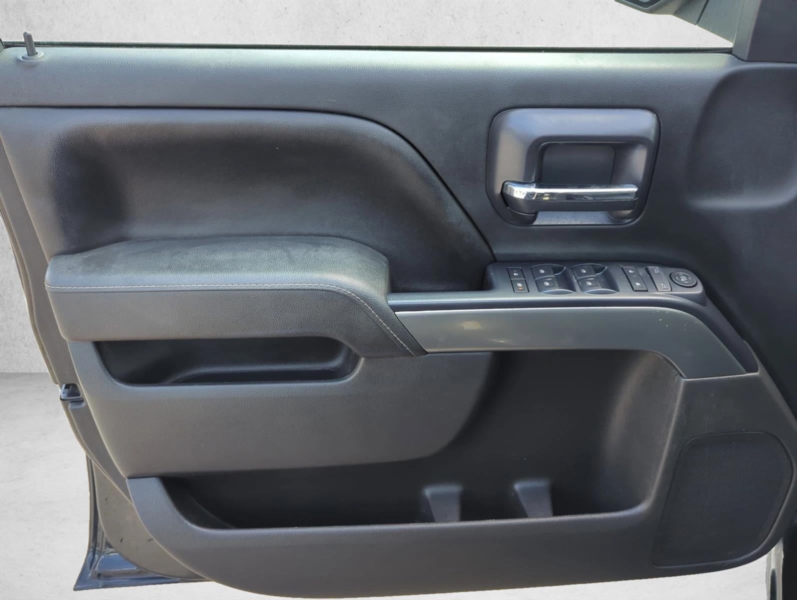 2015 Chevrolet Silverado 1500 Crew Cab Short Box 2-Wheel Drive LT