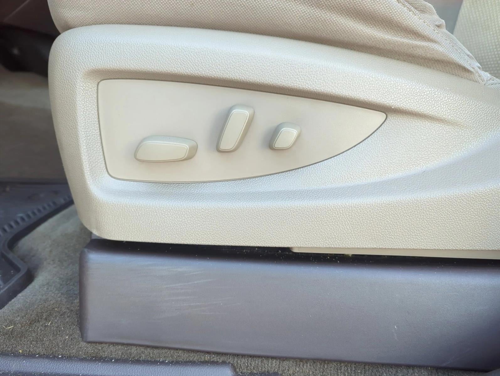 2017 Chevrolet Silverado 1500 Crew Cab Short Box 4-Wheel Drive LT Z71