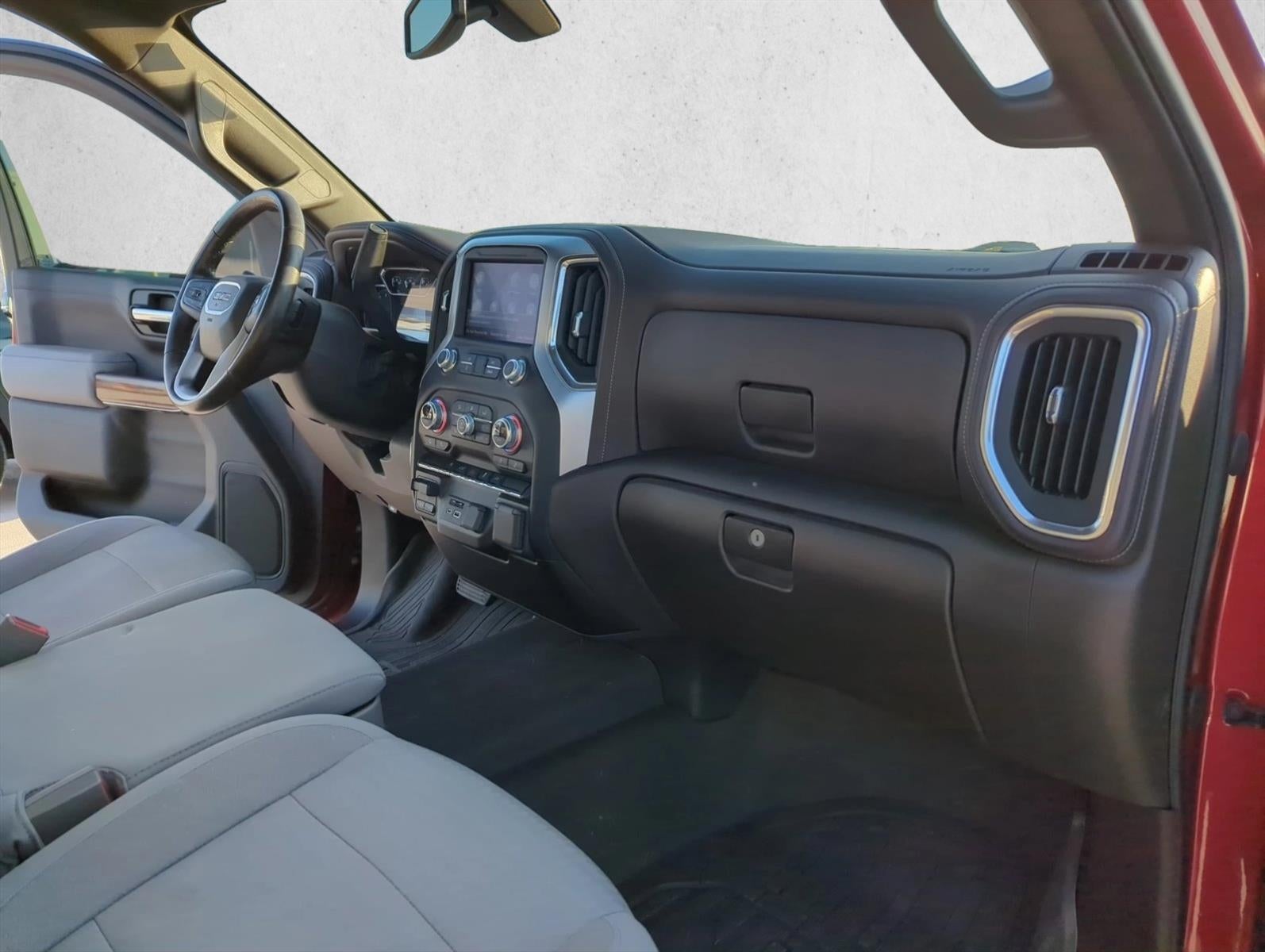 2021 GMC Sierra 1500 Crew Cab Short Box 4-Wheel Drive SLE