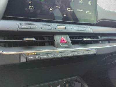 2025 Kia K4 LXS FWD