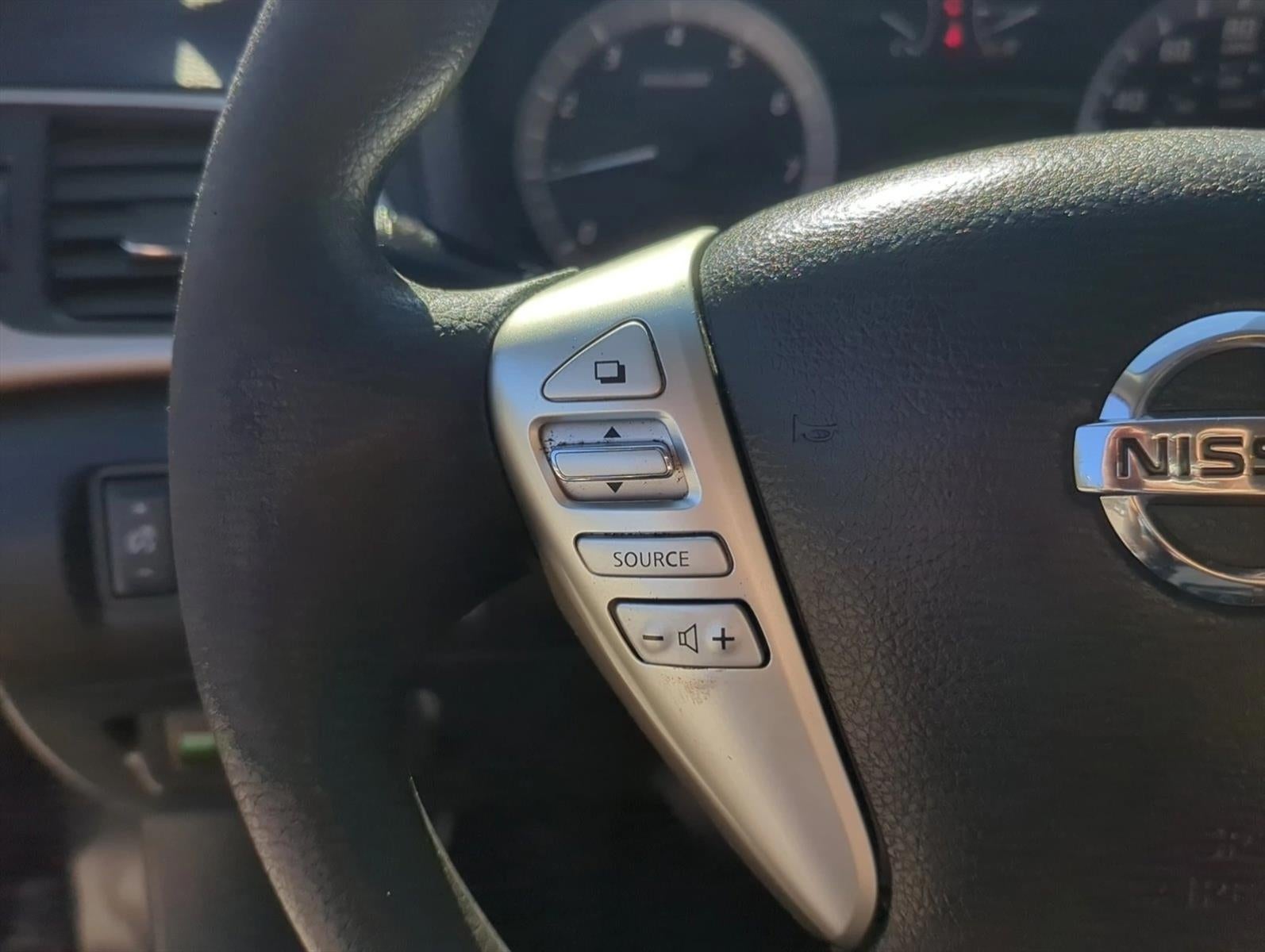 2014 Nissan Sentra 4dr Sdn I4 CVT SV