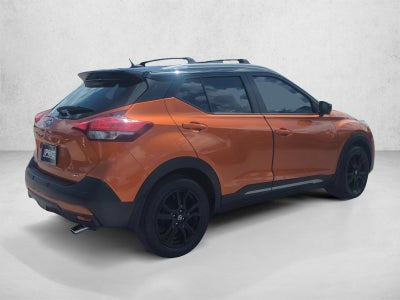2020 Nissan Kicks SR FWD