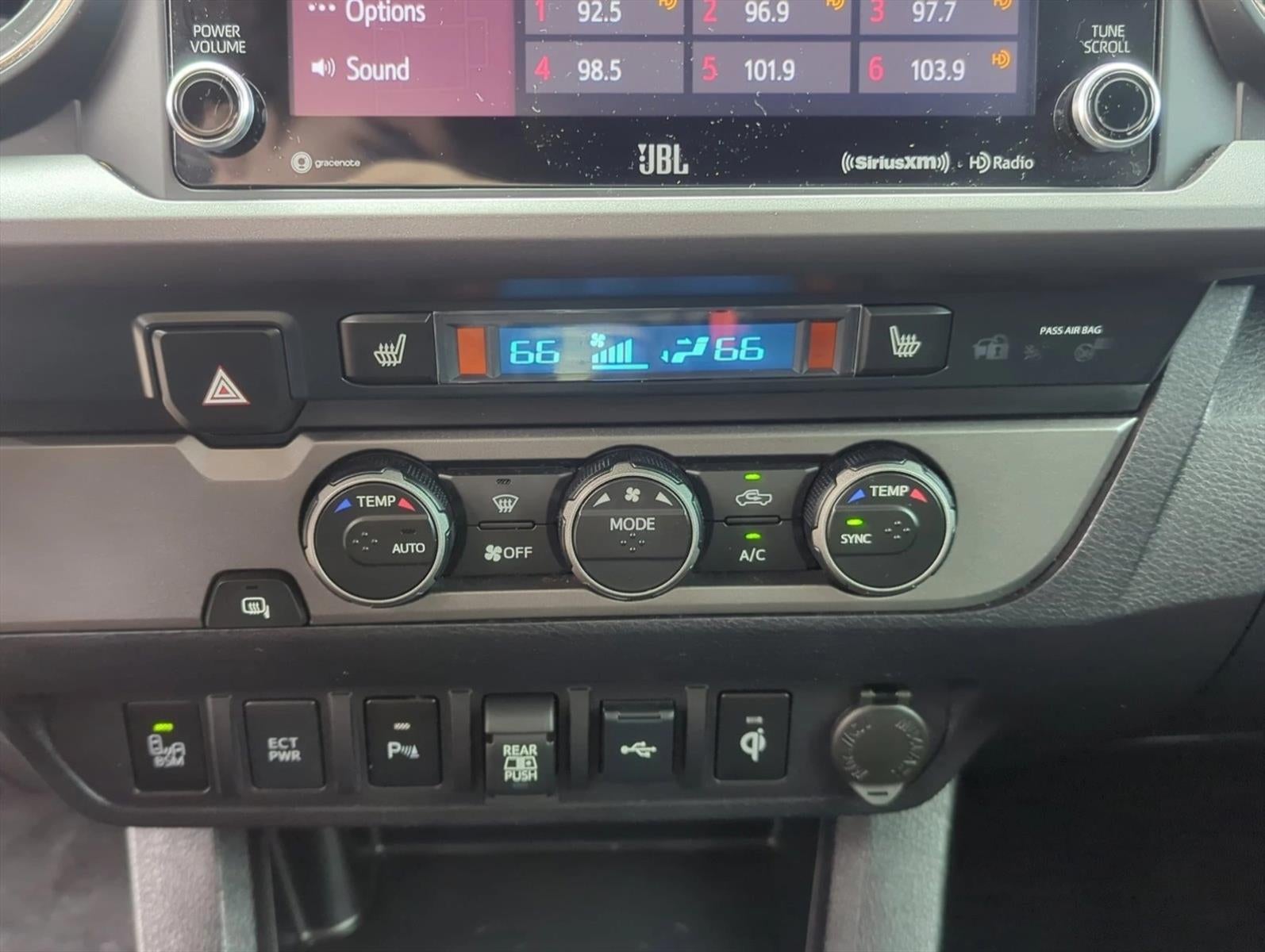 2022 Toyota Tacoma 2WD 2WD TRD Off Road Double Cab 5' Bed V6 AT (Natl)