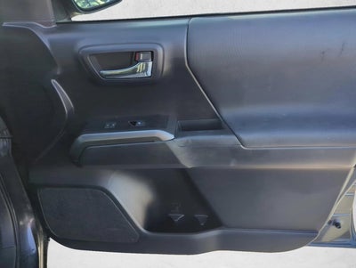 2020 Toyota Tacoma 2WD 2WD TRD Sport Double Cab 5' Bed V6 AT (Natl)