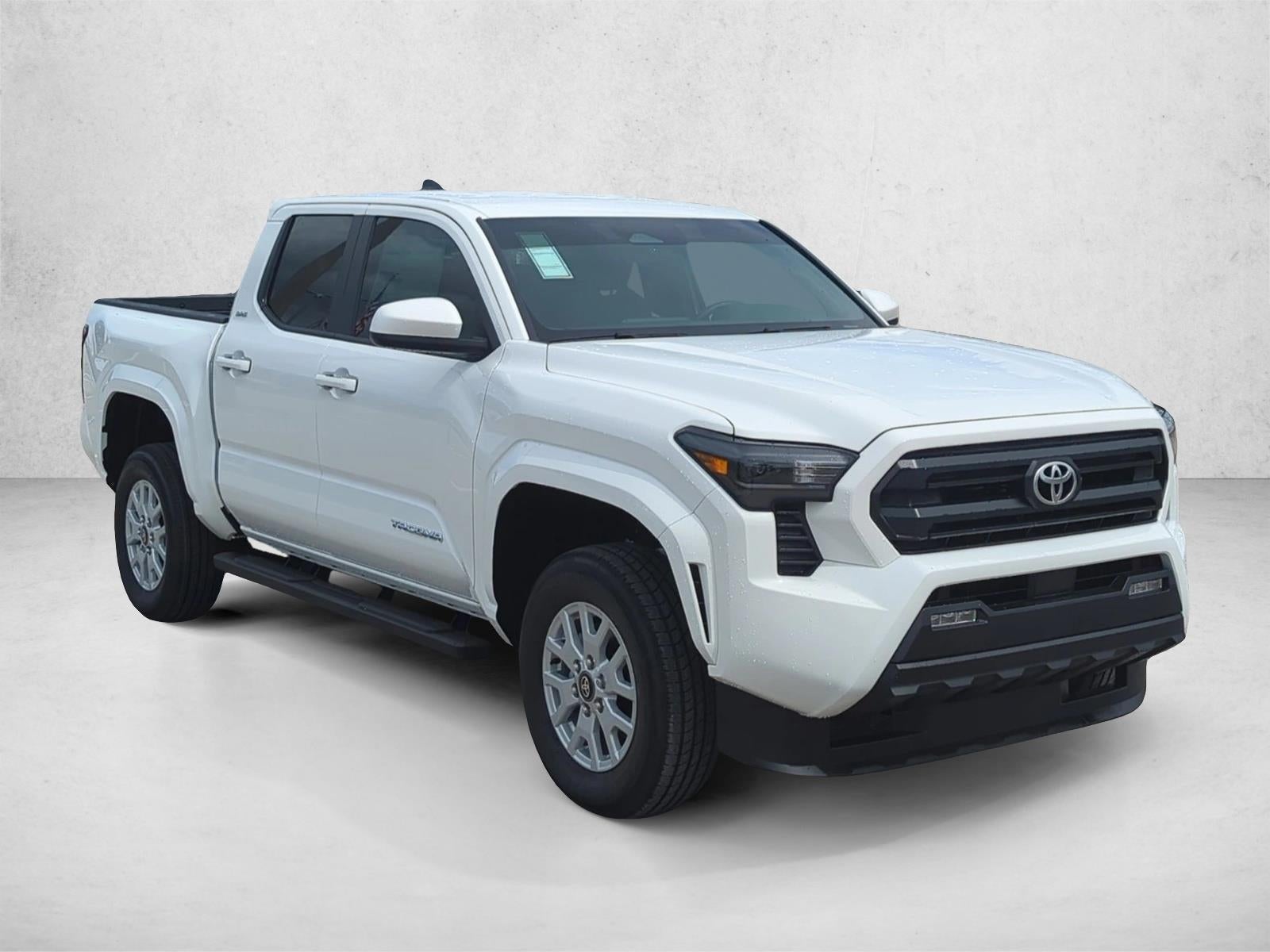 2024 Toyota Tacoma 2WD 2WD SR5 Double Cab 5' Bed AT (Natl)