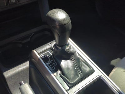 2023 Toyota Tacoma 2WD 2WD SR5 Double Cab 5' Bed V6 AT (GS)