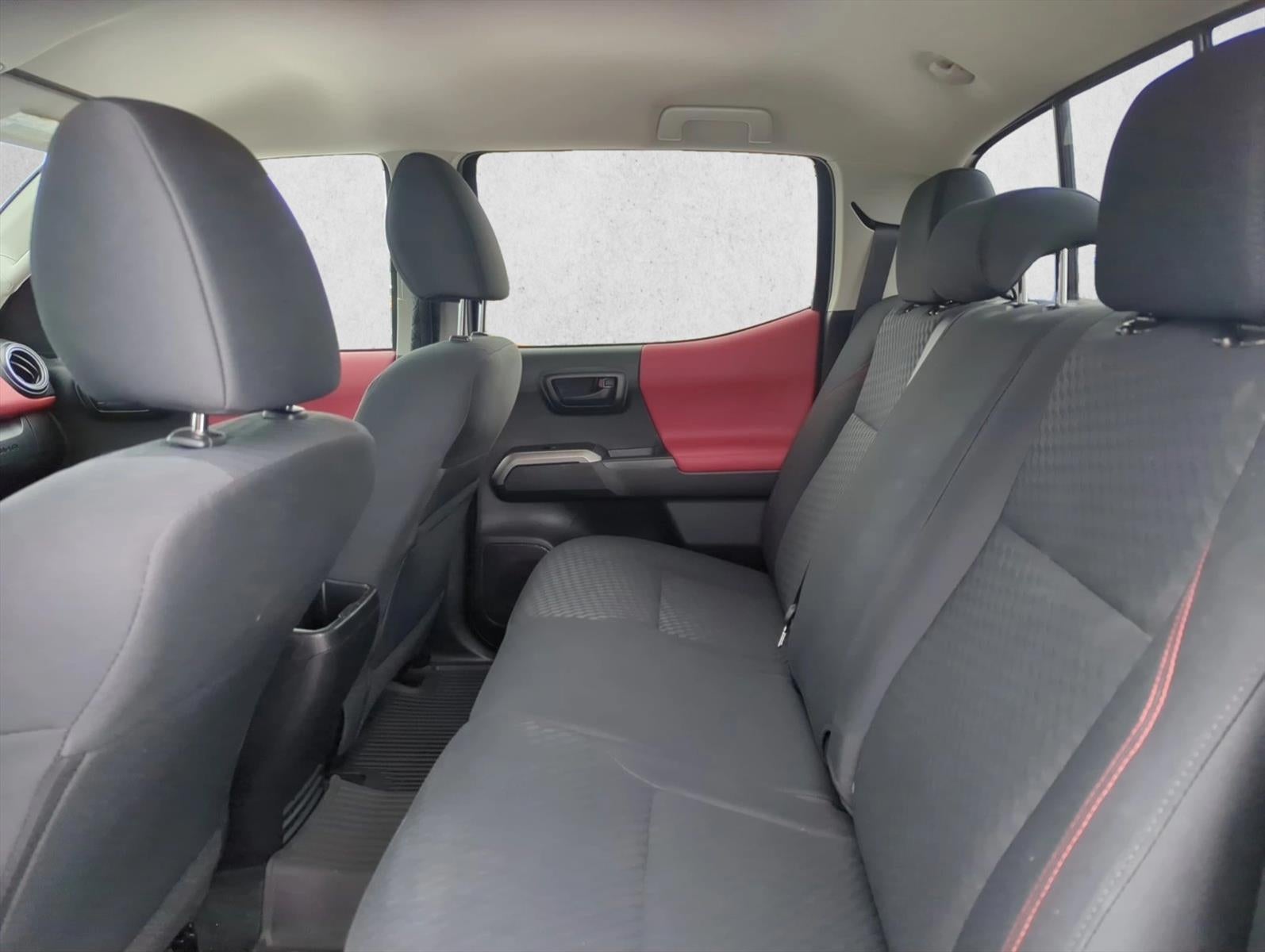 2022 Toyota Tacoma 4WD 4WD SR5 Double Cab 6' Bed V6 AT (Natl)