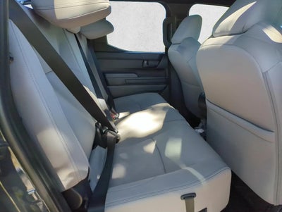 2026 Toyota Tacoma 2WD 2WD SR5 Double Cab 5' Bed AT (SE)