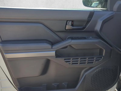 2024 Toyota Tacoma 4WD 4WD SR5 Double Cab 5' Bed AT (Natl)