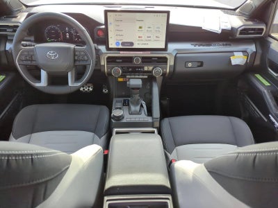 2025 Toyota Tacoma 4WD 4WD TRD Sport Hybrid Double Cab 5' Bed AT (Natl)