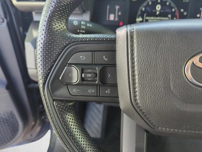 2025 Toyota Tacoma 4WD 4WD SR Double Cab 5' Bed AT (GS)