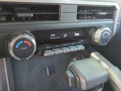 2025 Toyota Tacoma 4WD 4WD SR Double Cab 5' Bed AT (GS)