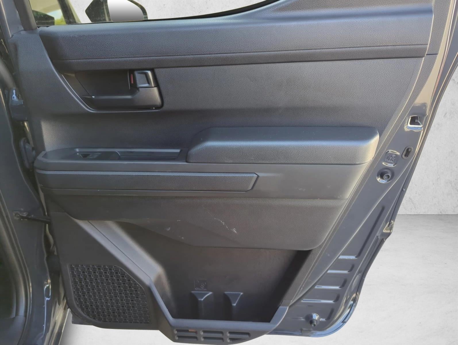 2025 Toyota Tacoma 4WD 4WD SR Double Cab 5' Bed AT (GS)