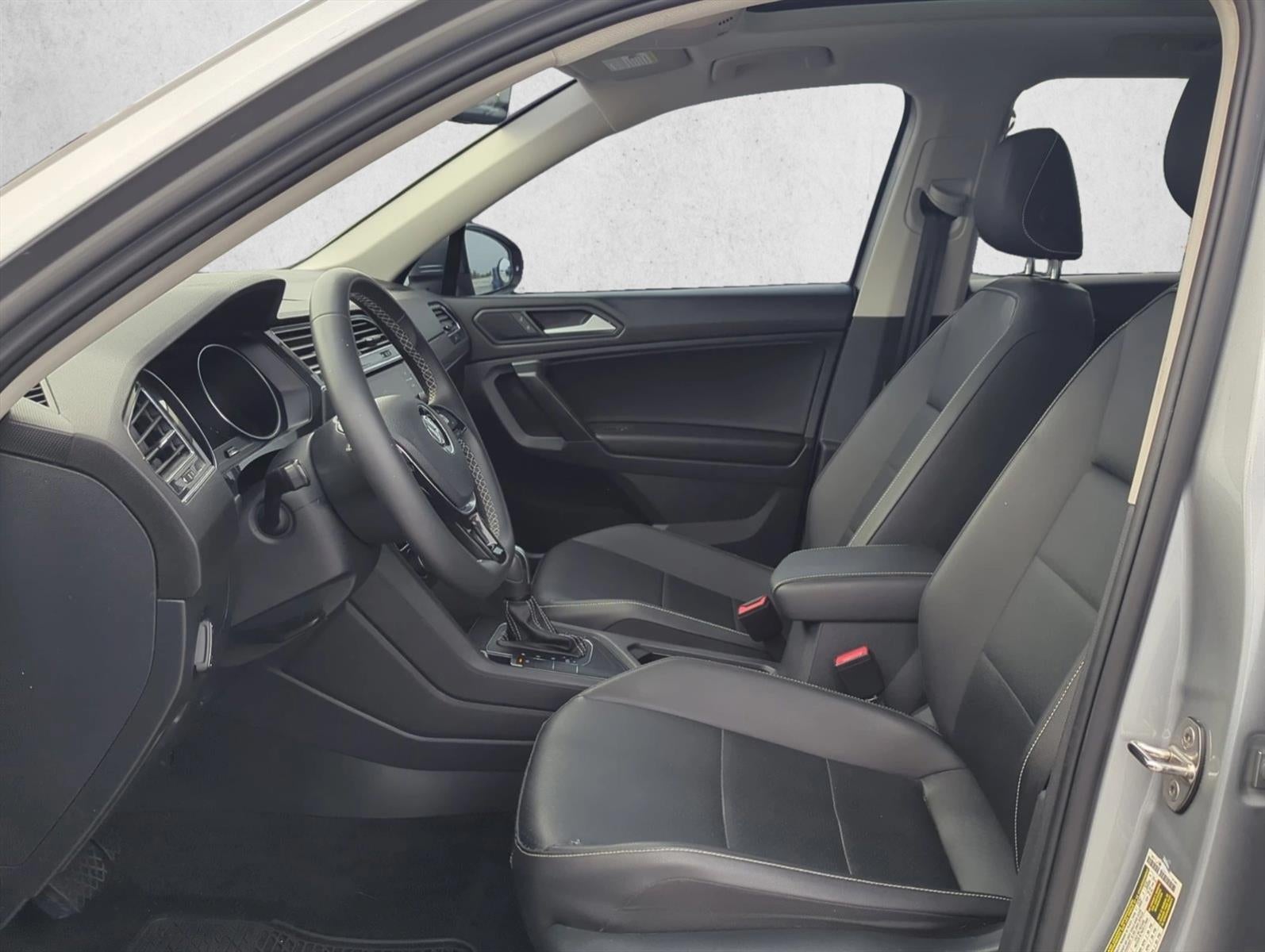 2021 Volkswagen Tiguan 2.0T SE FWD