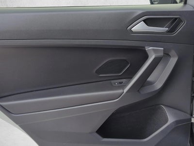 2021 Volkswagen Tiguan 2.0T SE FWD