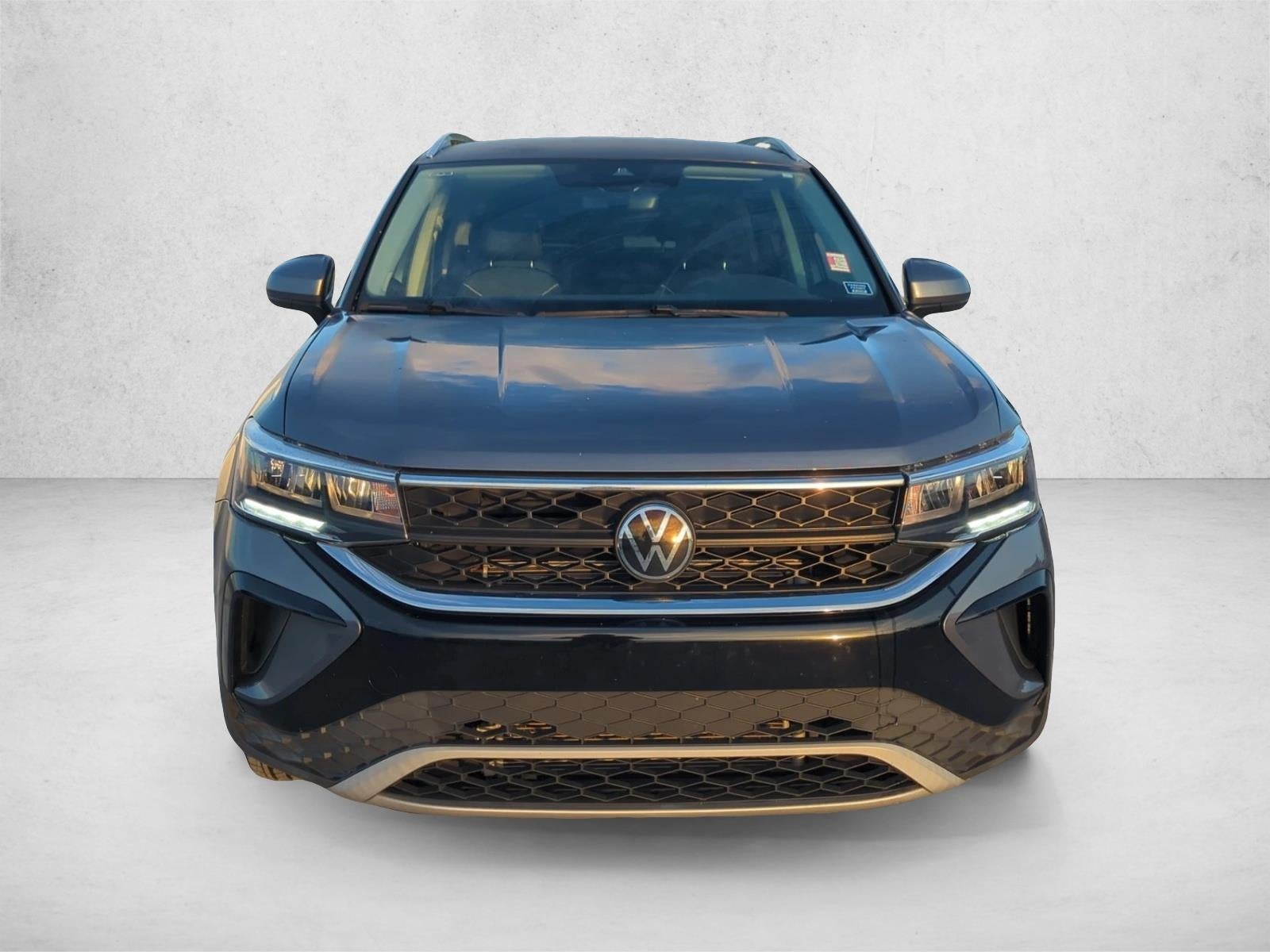 2023 Volkswagen Taos SE FWD