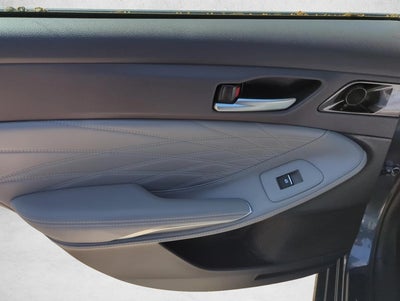 2019 Toyota Avalon Hybrid Limited (Natl)