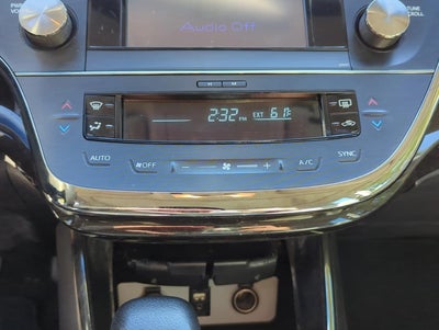 2014 Toyota Avalon 4dr Sdn XLE Premium (Natl)