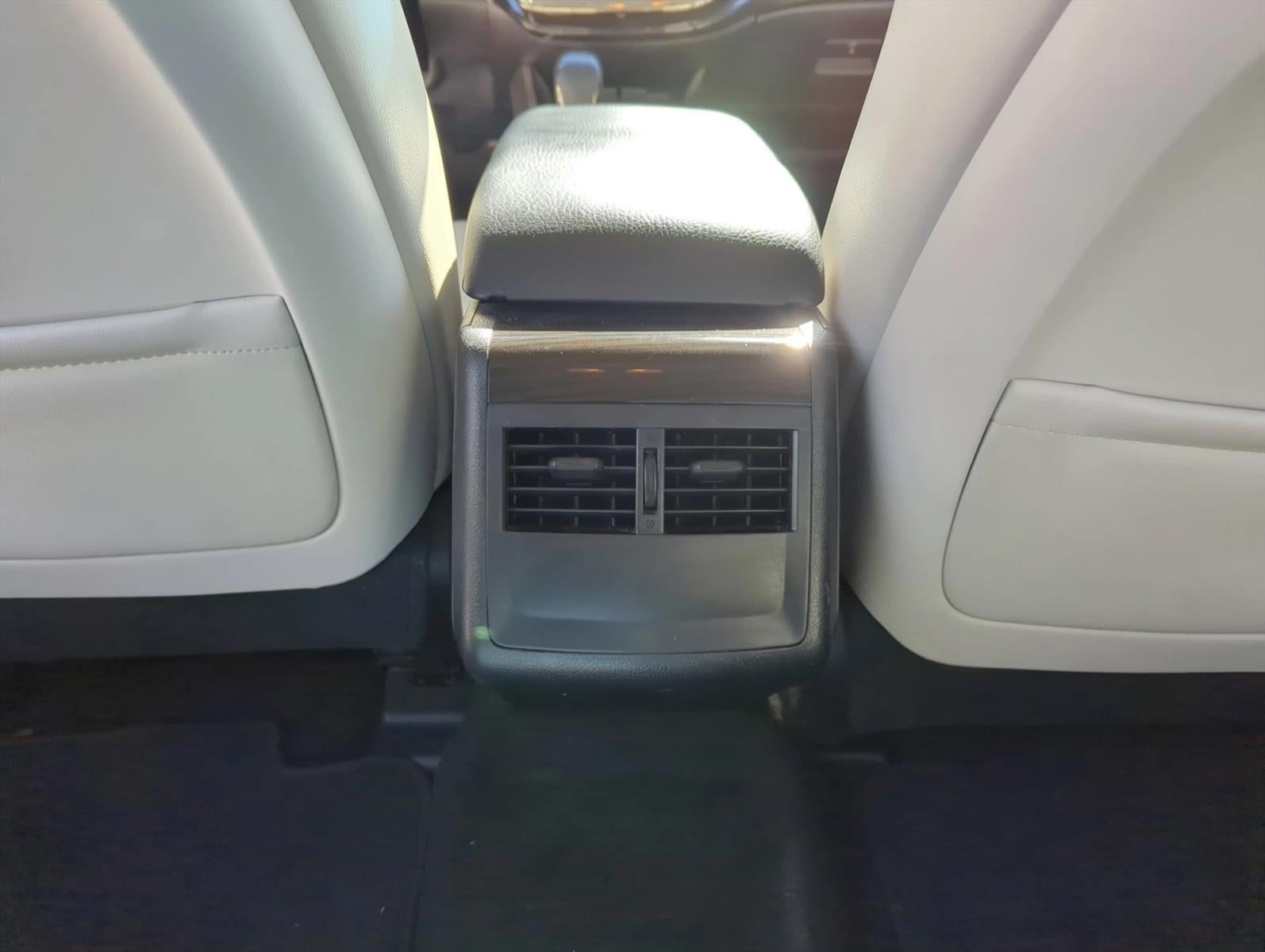 2014 Toyota Avalon 4dr Sdn XLE Premium (Natl)