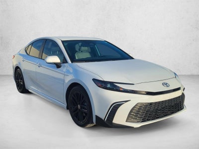 2025 Toyota Camry SE (SE)