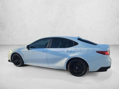 2025 Toyota Camry SE (SE)