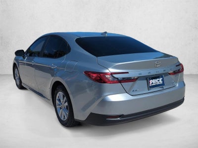 2025 Toyota Camry LE (Natl)