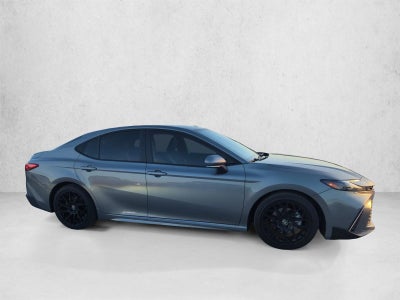 2026 Toyota Camry SE (SE)