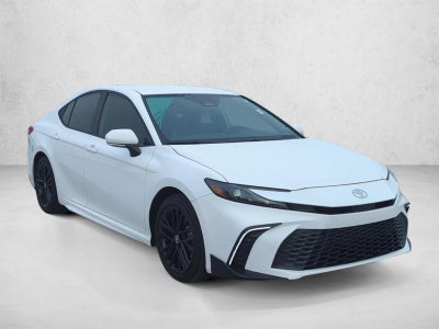 2026 Toyota Camry SE (SE)