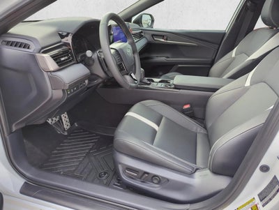 2026 Toyota Camry SE (SE)