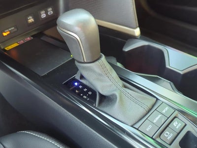 2025 Toyota Camry SE (SE)